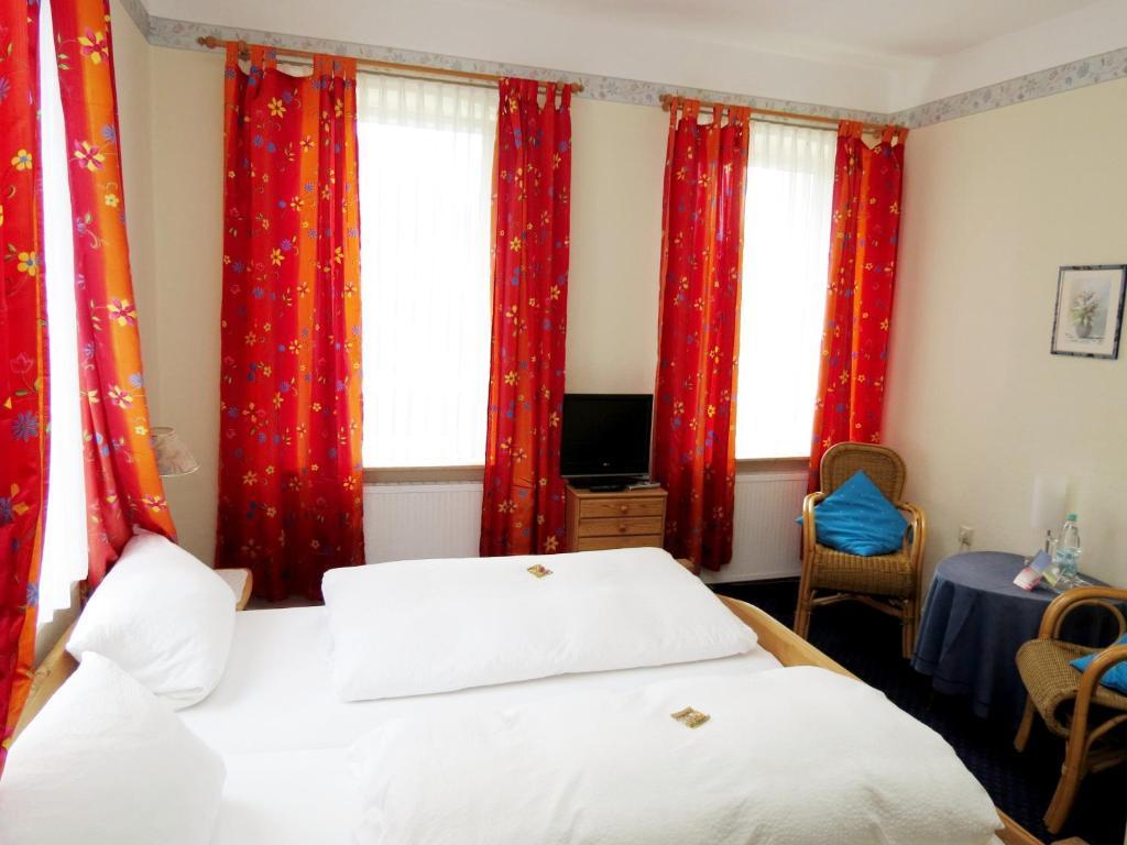 Hotel Waldschloesschen Plein Room photo